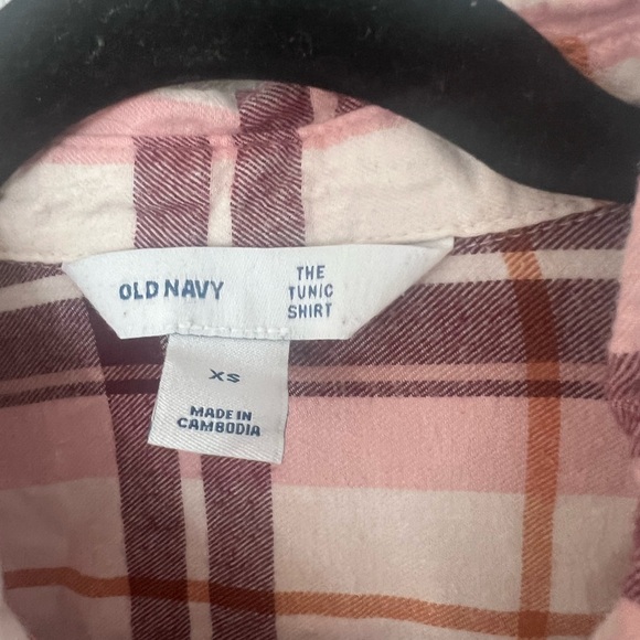 Old Navy Pink White Burgundy Plaid Flannel The Tunic Shirt Size X Small - Picture 2 of 4